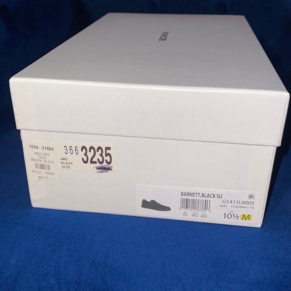 Brand New- Vince Camuto Men’s Sneakers - Picture 1 of 3